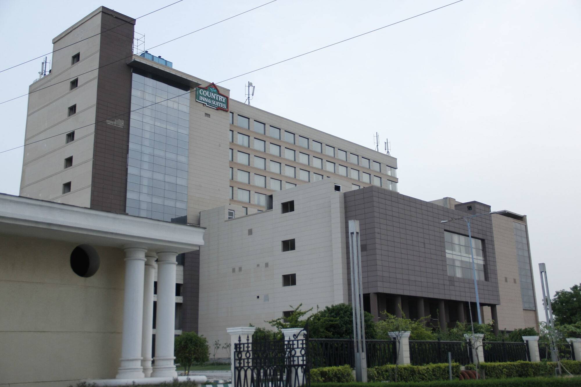 Country Inn & Suites By Radisson, Bathinda Exterior photo